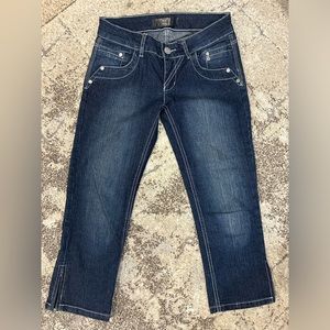 Seductions Jean Capri Pants